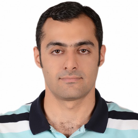 Dr. Arash Amini