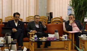 حضور رئیس دانشگاه در جمع استادان دانشکده مهندسی صنایع